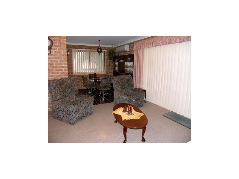 2/182 Prince Edward Avenue, Culburra Beach NSW 2540