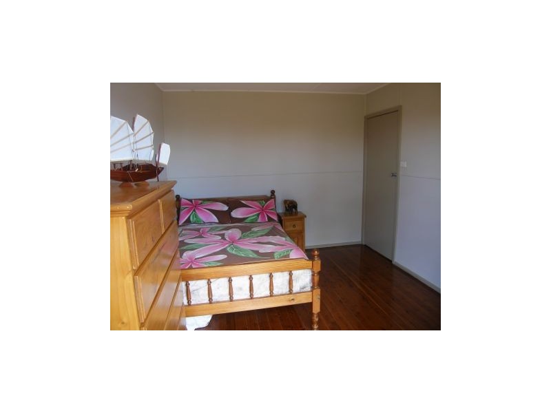 13 Crookhaven Parade, Currarong NSW 2540