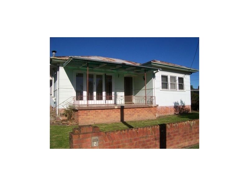 2 Ernest Street, Nowra NSW 2541