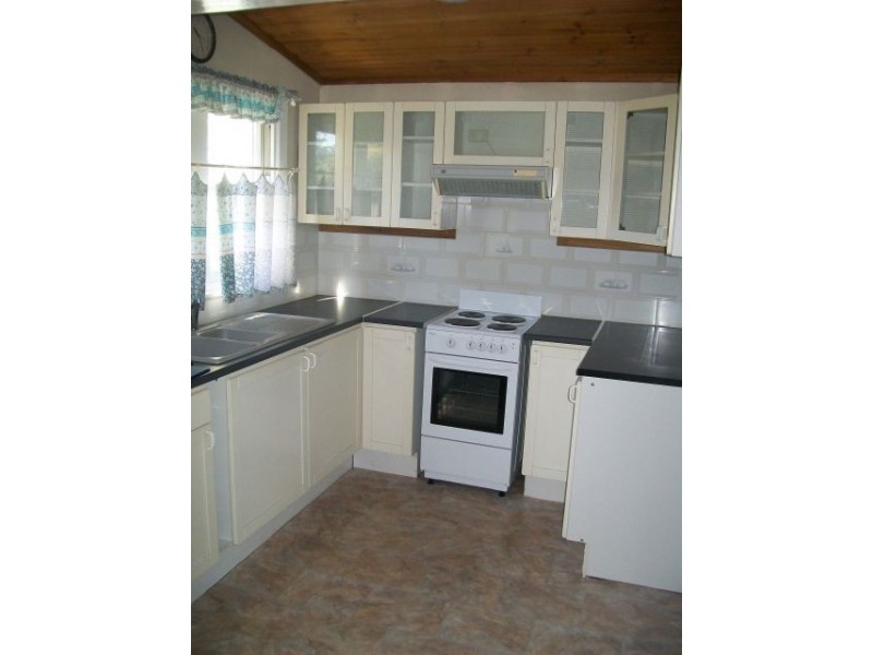 2 Ernest Street, Nowra NSW 2541