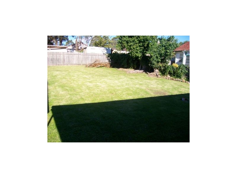 2 Ernest Street, Nowra NSW 2541