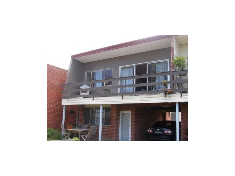 1/5 Terrara Street, Greenwell Point NSW 2540