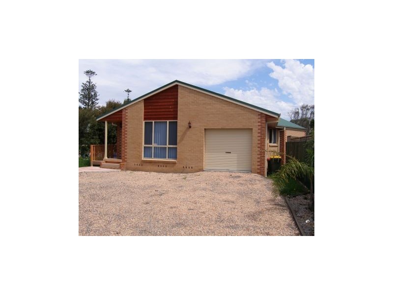 103a Greenbank Grove, Culburra Beach NSW 2540