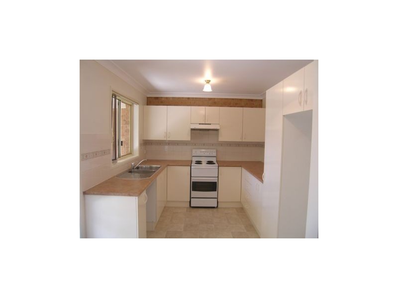 13 South Street, Greenwell Point NSW 2540