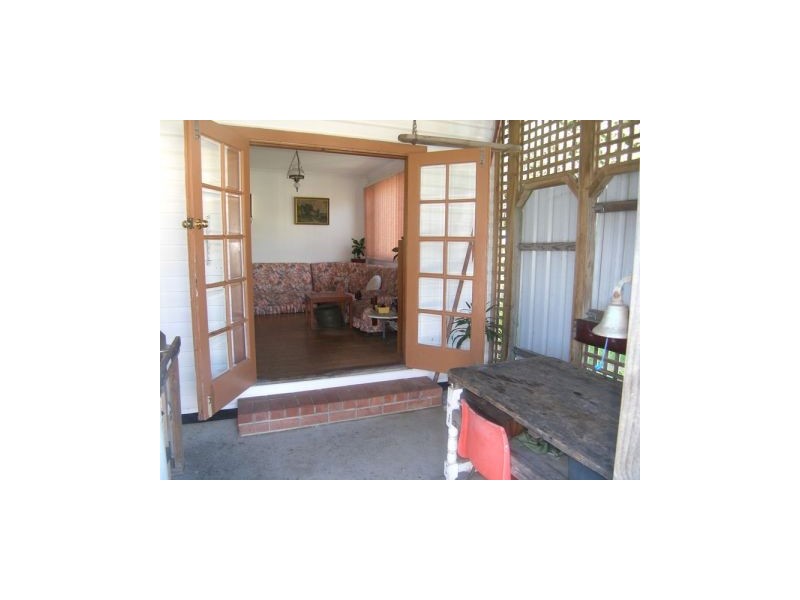 3 Fraser Avenue, Greenwell Point NSW 2540