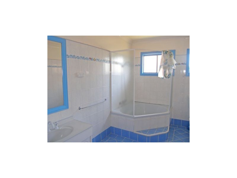 46 Comarong Street, Greenwell Point NSW 2540