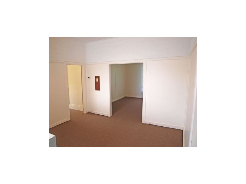 48  West Street, Nowra NSW 2541