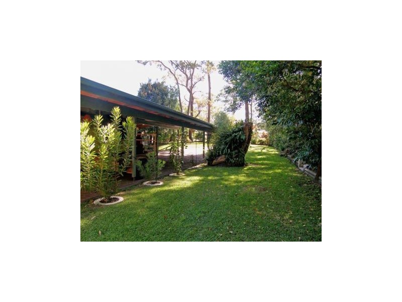 10 Boorawine Terrace, Callala Bay NSW 2540