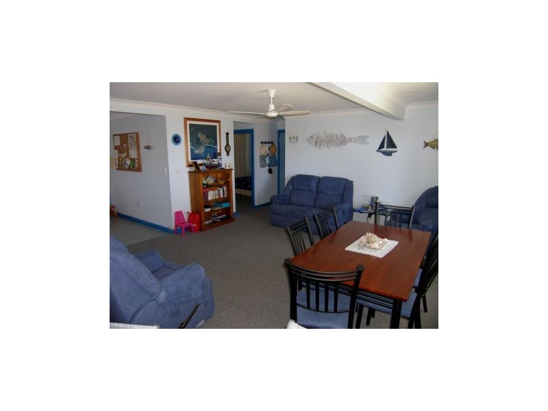 10 Boorawine Terrace, Callala Bay NSW 2540