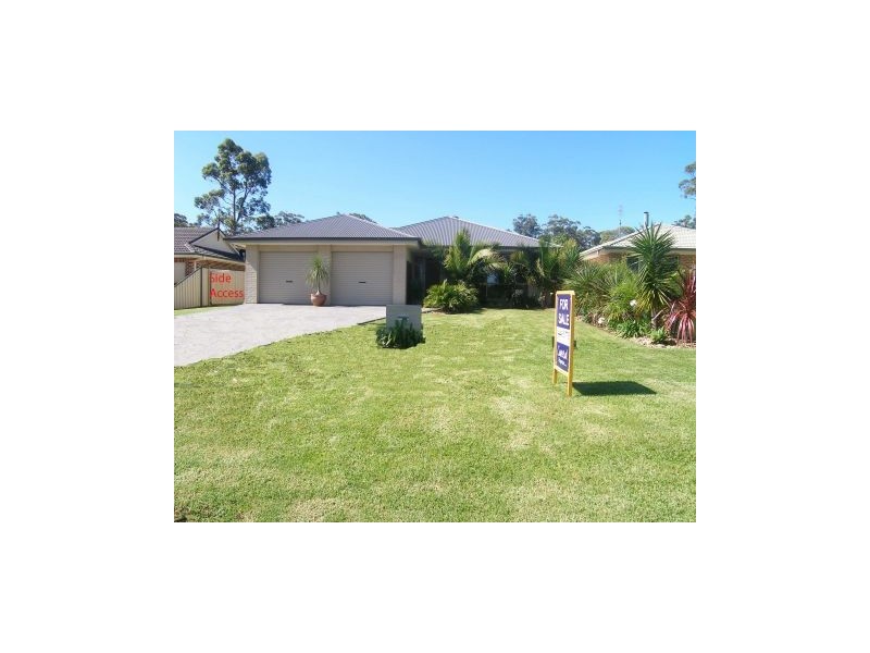 36 Stott Crescent, Callala Bay NSW 2540