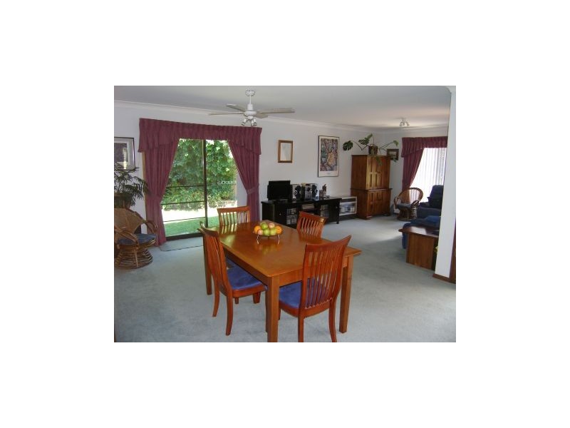 17 Hunter Street, Callala Bay NSW 2540