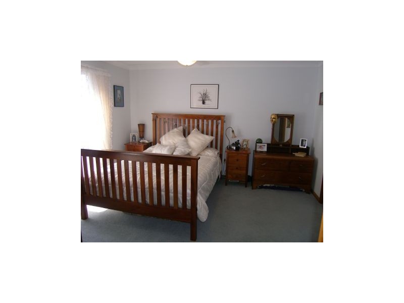 17 Hunter Street, Callala Bay NSW 2540