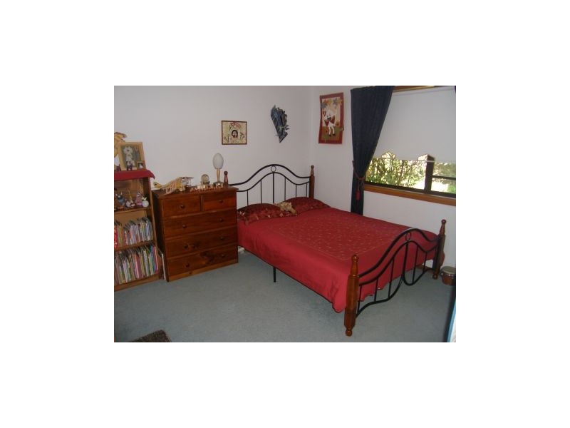 17 Hunter Street, Callala Bay NSW 2540