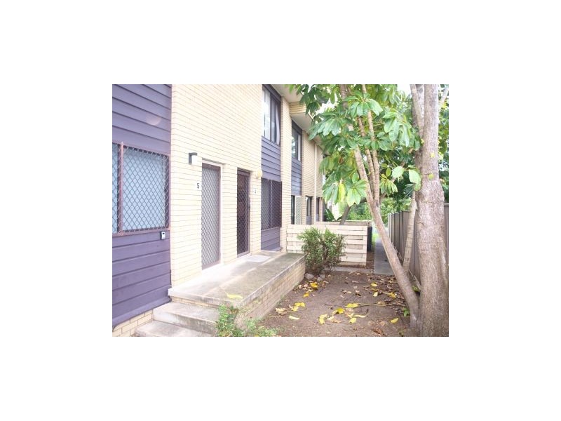 4/6 Campbell Place, Nowra NSW 2541