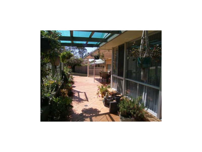 19 South Street, Greenwell Point NSW 2540