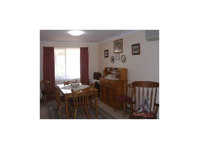 19 South Street, Greenwell Point NSW 2540