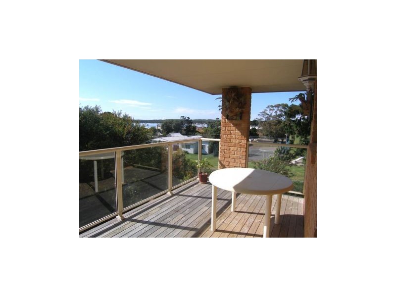 1/13 South Street, Greenwell Point NSW 2540