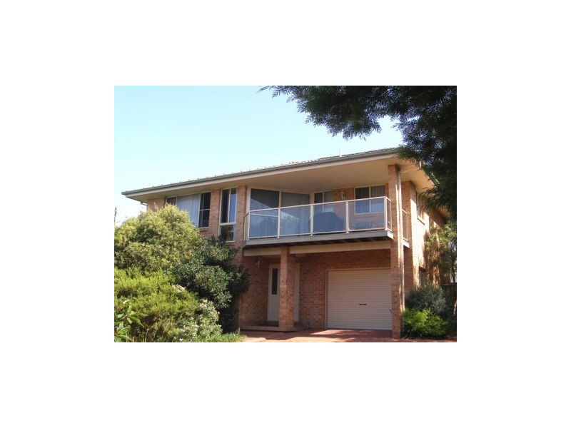 3/13 South Street, Greenwell Point NSW 2540