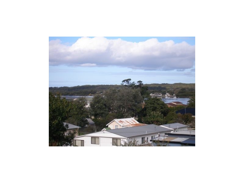 2/13 South Street, Greenwell Point NSW 2540