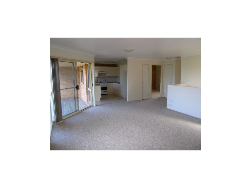 2/13 South Street, Greenwell Point NSW 2540