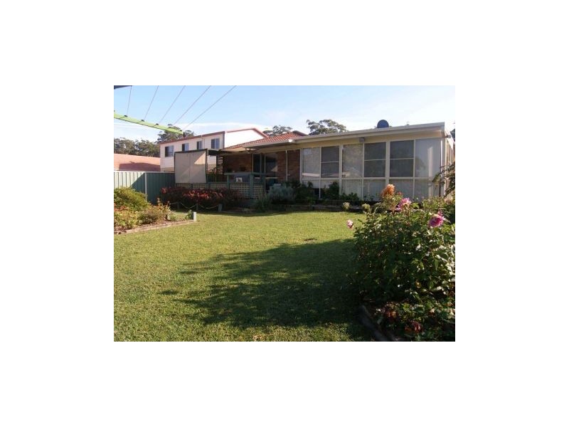 28 Stott Crescent, Callala Bay NSW 2540