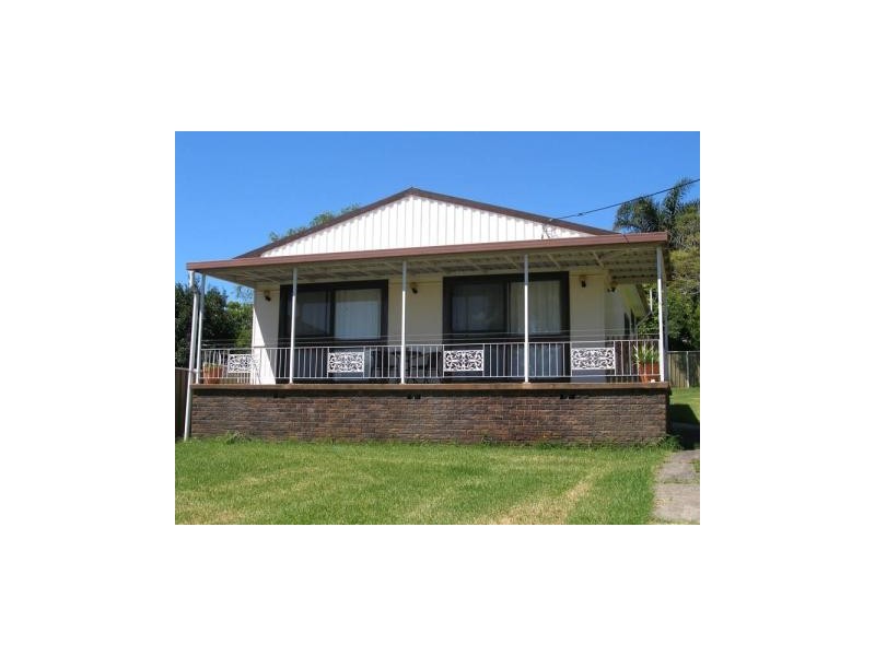12 Berrellan Street, Greenwell Point NSW 2540