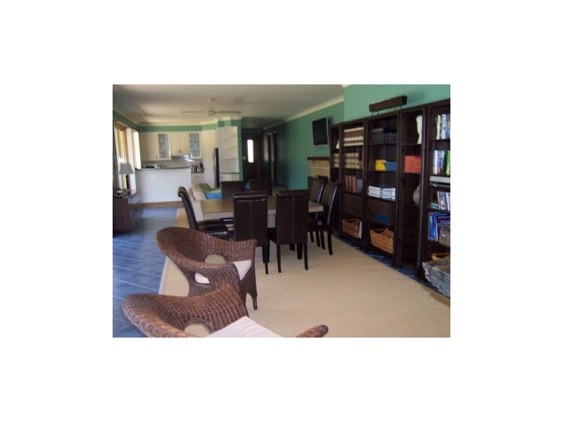 21 Gerringong Street, Currarong NSW 2540