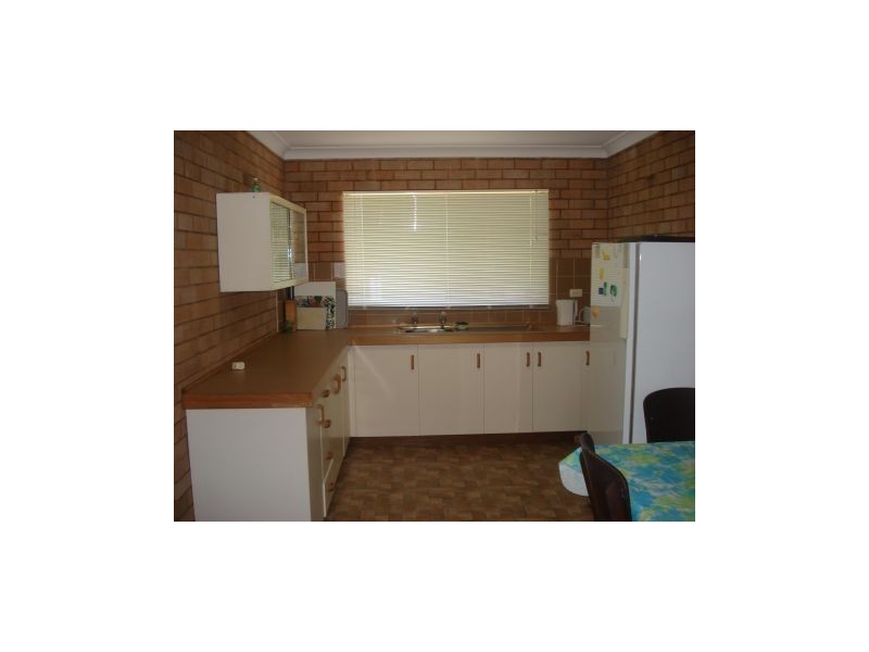 4 Eastbourne, Culburra Beach NSW 2540