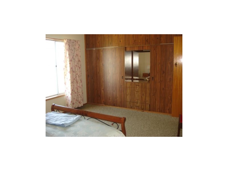 4 Eastbourne, Culburra Beach NSW 2540