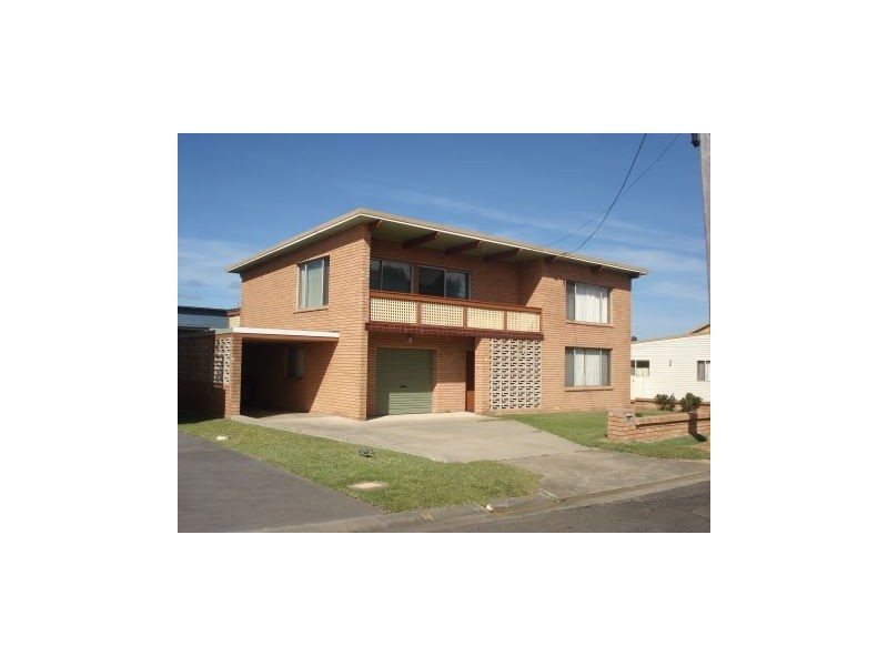 4 Eastbourne, Culburra Beach NSW 2540