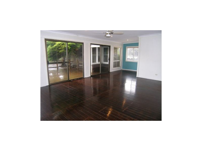 33 Broadview Avenue, Culburra Beach NSW 2540