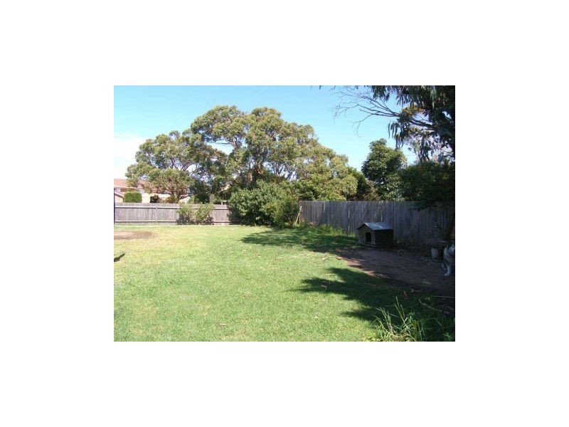 33 Broadview Avenue, Culburra Beach NSW 2540