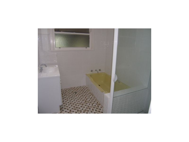 33 Broadview Avenue, Culburra Beach NSW 2540