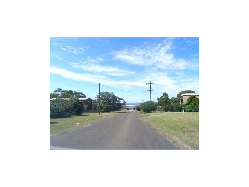 33 Broadview Avenue, Culburra Beach NSW 2540