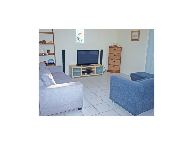 4 Emmett Street, Callala Bay NSW 2540