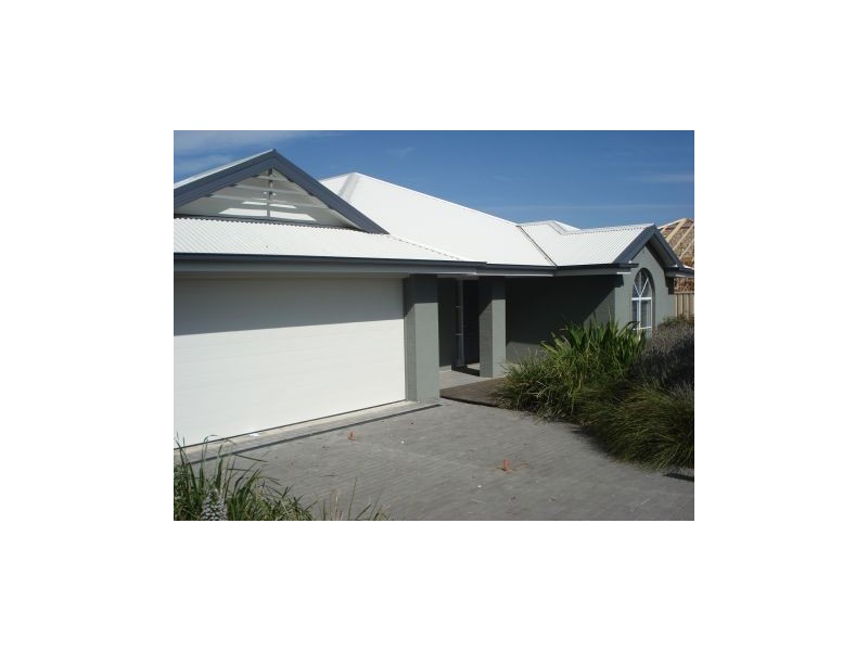 38 Peppermint Drive, Worrigee NSW 2540