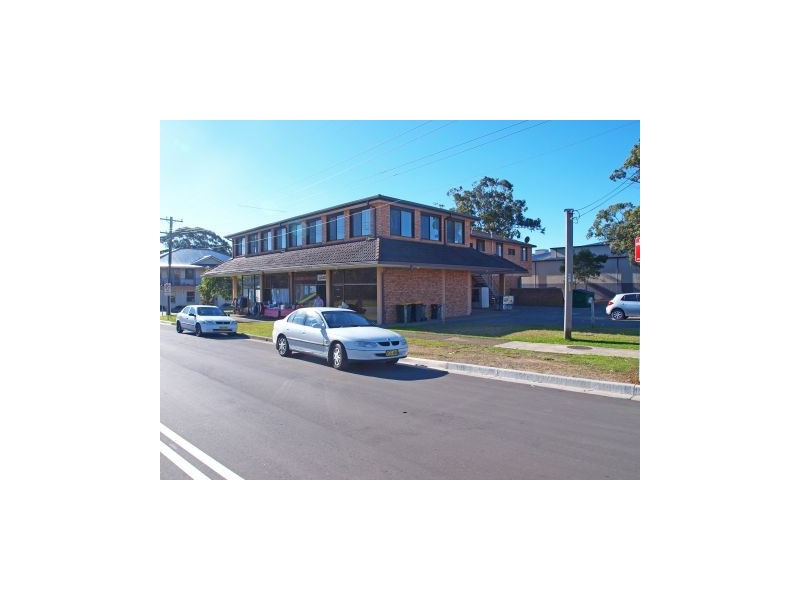 1/2 Weston Street, Culburra Beach NSW 2540