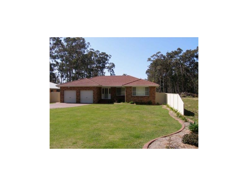 9 Woodhill Street, Callala Bay NSW 2540