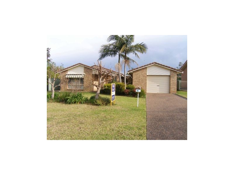 84 Hollingsworth Crescent, Callala Bay NSW 2540