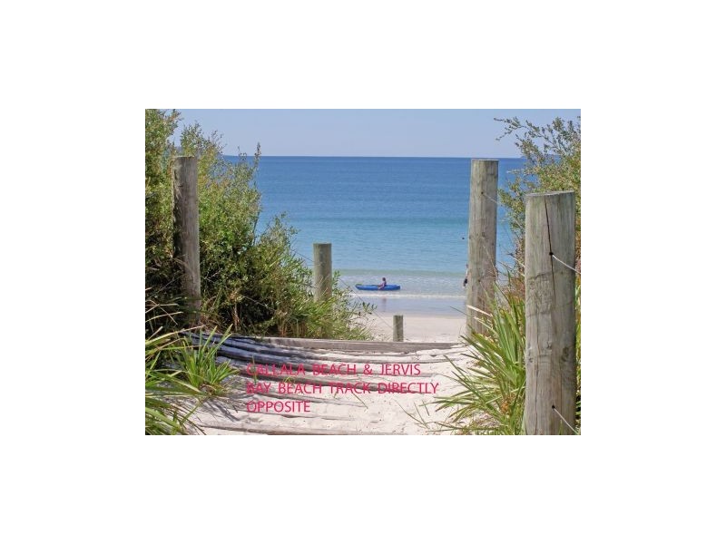 16 Greenway Road, Callala Beach NSW 2540