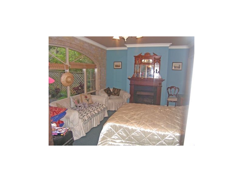 16 Greenway Road, Callala Beach NSW 2540