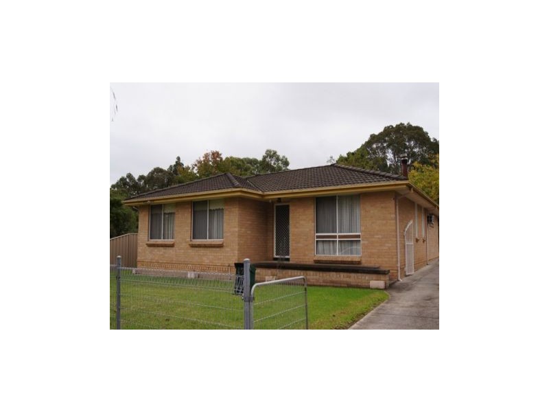 47 Hillcrest Avenue, South Nowra NSW 2541