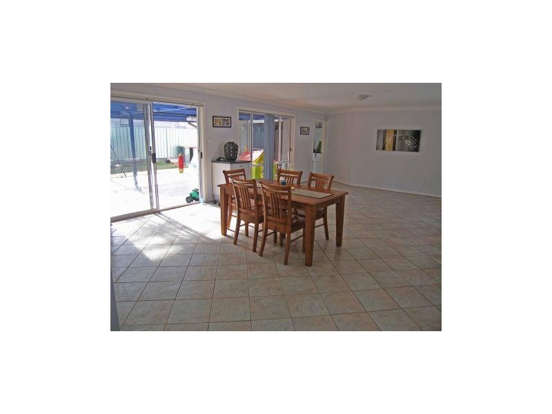 27 Gowlland Crescent, Callala Bay NSW 2540