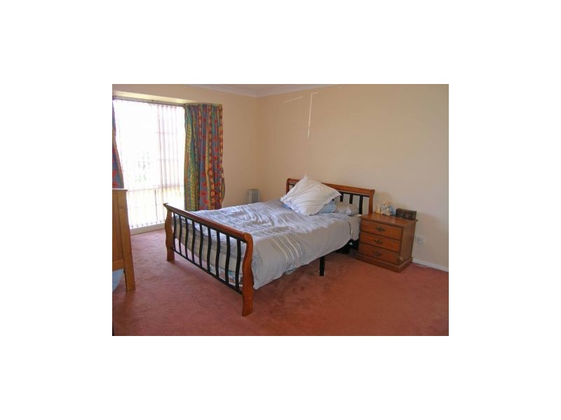 27 Gowlland Crescent, Callala Bay NSW 2540