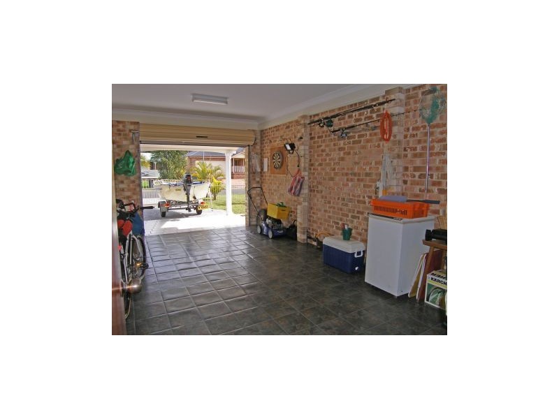 2 Stott Crescent, Callala Bay NSW 2540