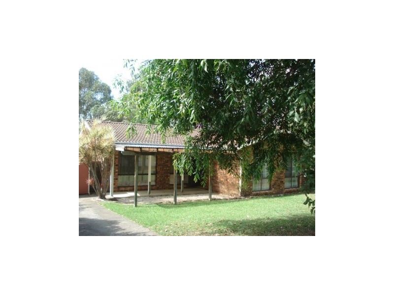 88 Lyndhurst Drive, Bomaderry NSW 2541