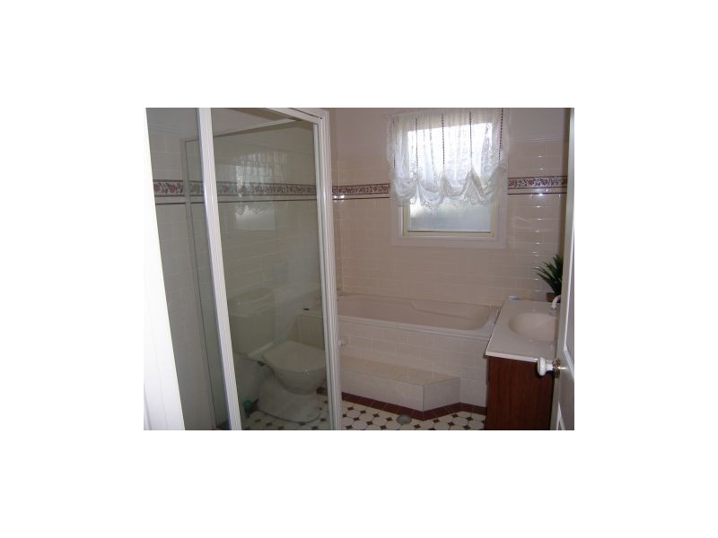 61 Adelaide Street, Greenwell Point NSW 2540