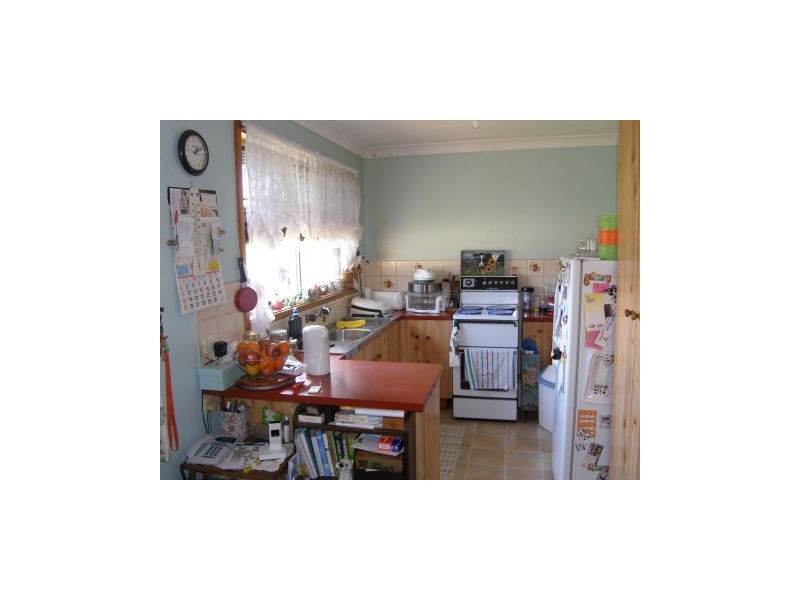 29 West Street, Greenwell Point NSW 2540