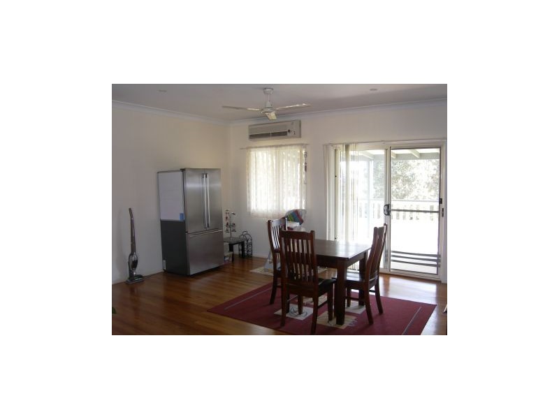 6 Hume Street, Greenwell Point NSW 2540