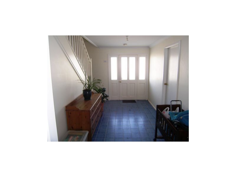 6 Hume Street, Greenwell Point NSW 2540